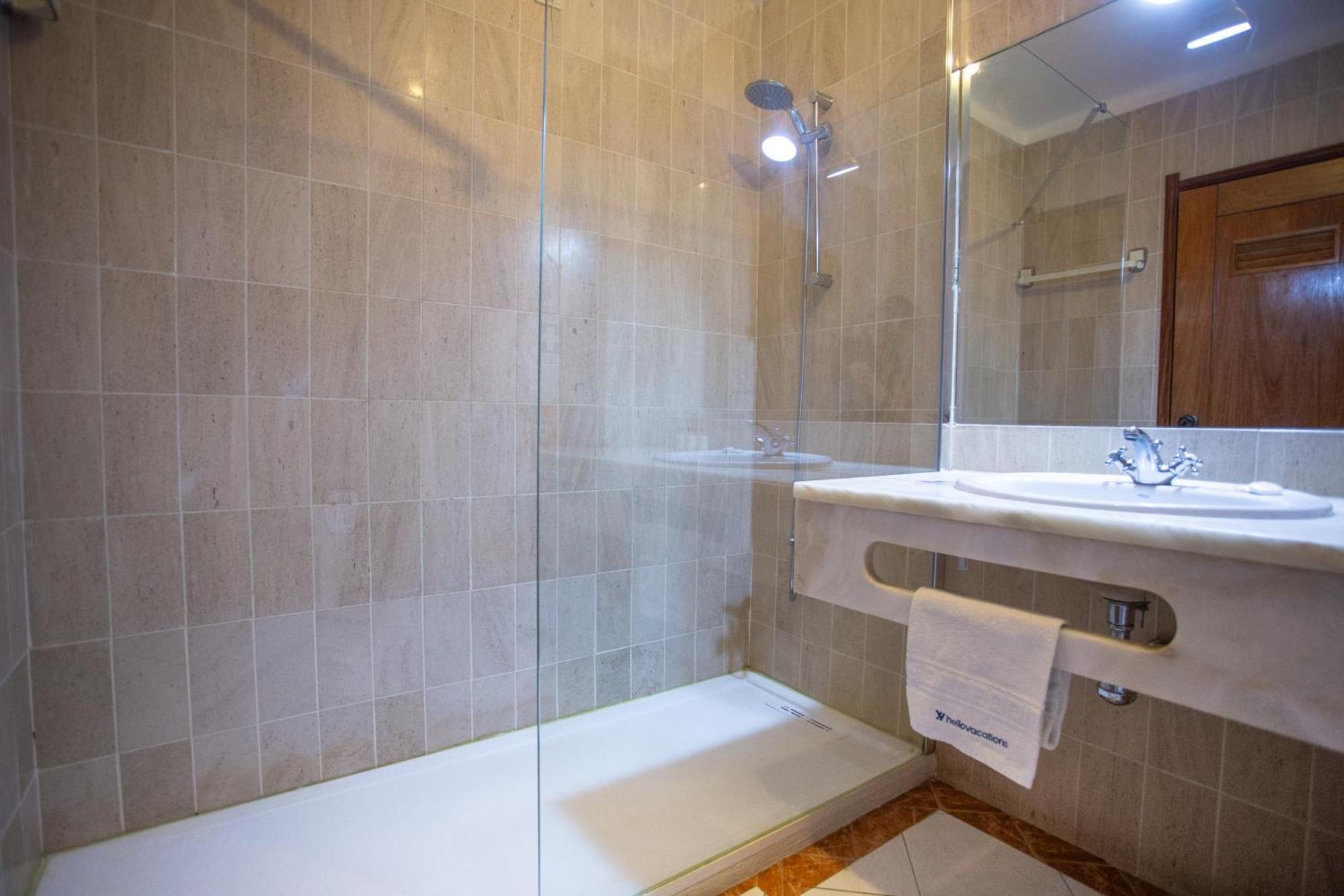 Colibri By Hellovacations Apartment อัลบูเฟรา ภายนอก รูปภาพ