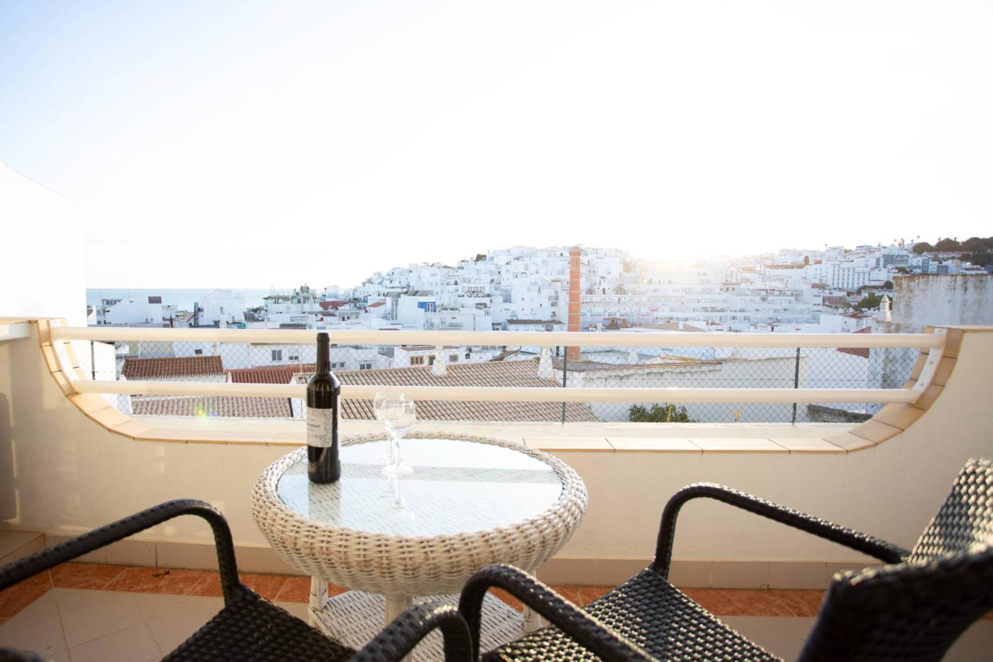 Colibri By Hellovacations Apartment อัลบูเฟรา ภายนอก รูปภาพ