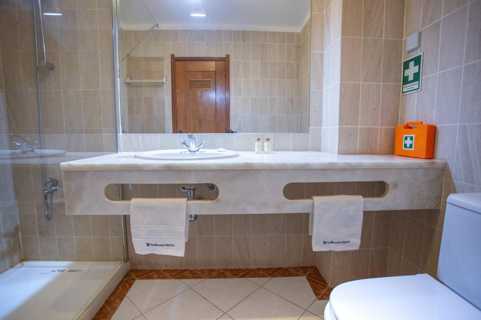 Colibri By Hellovacations Apartment อัลบูเฟรา ภายนอก รูปภาพ